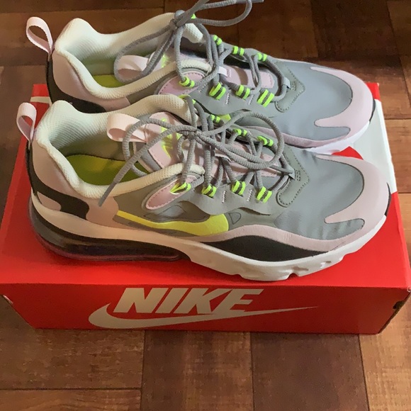 Nike Air Max 270 React